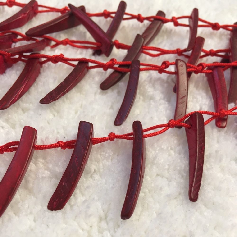 ✨NEW✨ Red Layered Bamboo Wood Wind Chime Necklace - Picture 5 of 5